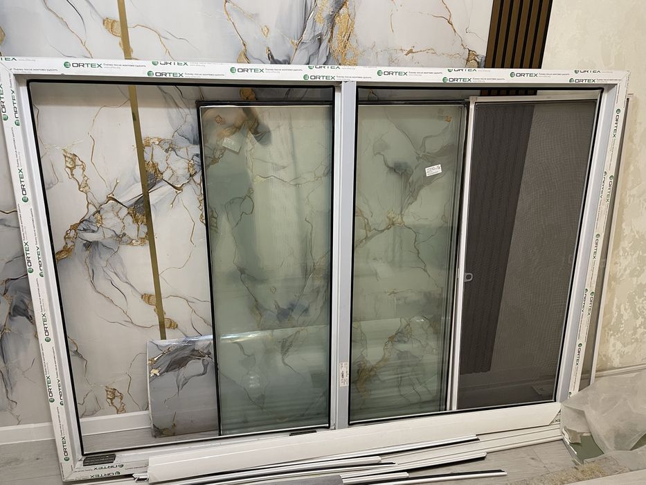 Окно новое 5-ти камерное,не подошло по размеру.