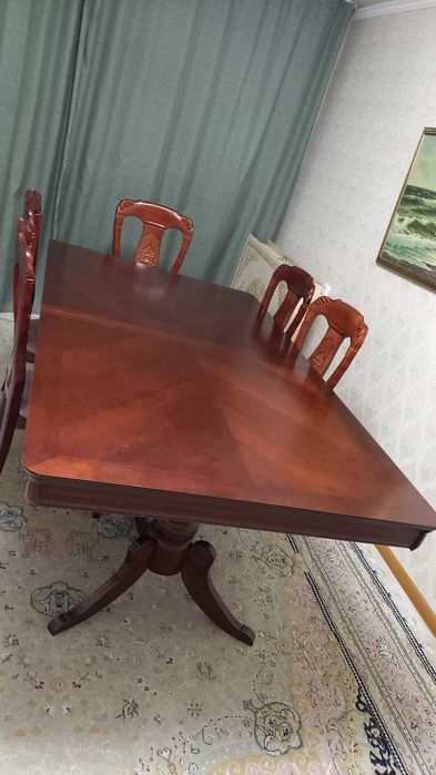 Стул красное дерево