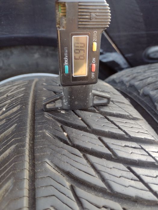 Перфектни 4бр.225/65/17 Michelin PA5 suv dot3621