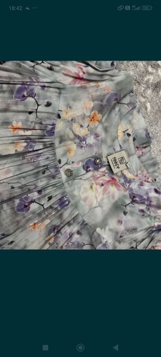 Продам платье женский