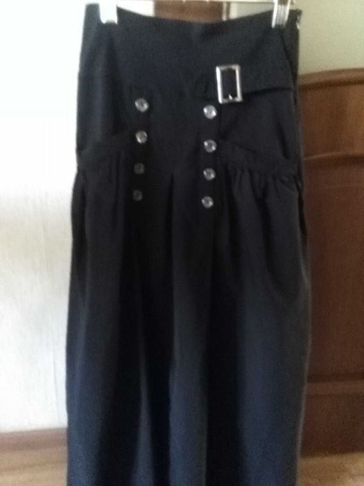 Длинная юбка с пуговицами