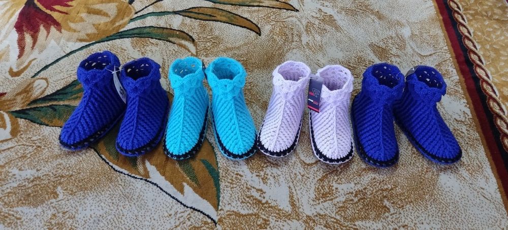 Вязаные домашние сапожки не скользящие мягкие и удобные