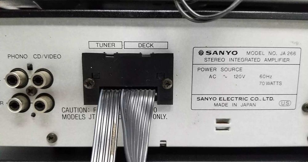 Усилвател Sanyo JA 266