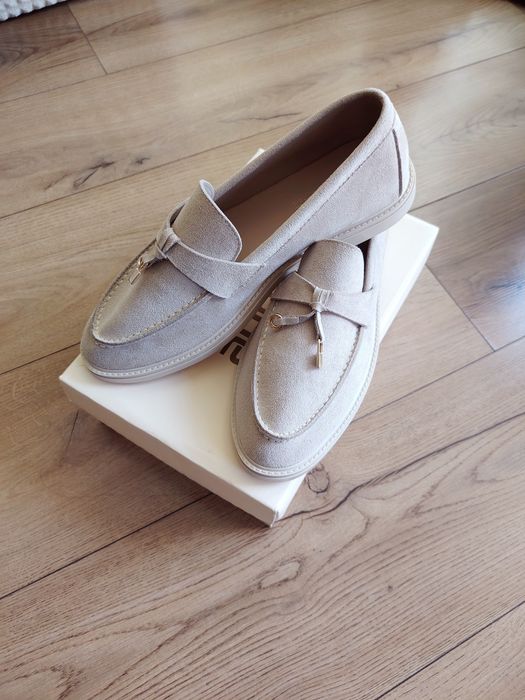 Нови обувки  налични