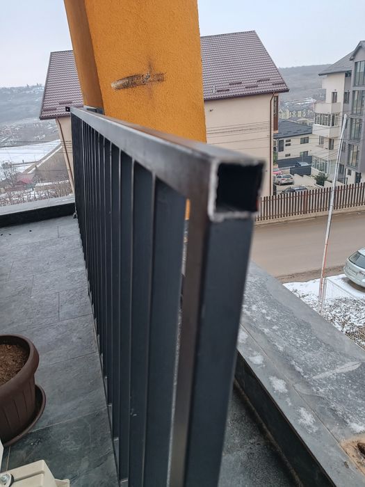 Vând balustrada balcon