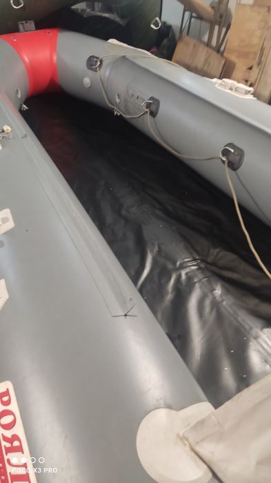 Продам лодку ПВХ.