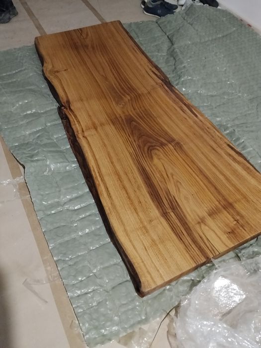 Маса от масивно дърво,цял ян, кестен