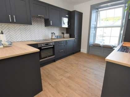 Дава се под наем Двустаен апартамент в София, Западен парк - 66 кв.м за 867 € - Снимка #2