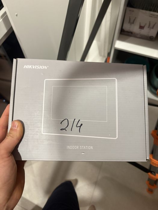 видеодомофон Hikvision новый