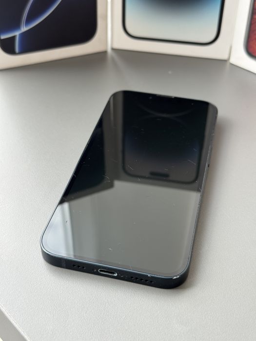 iPhone 14 128 GB Midnight