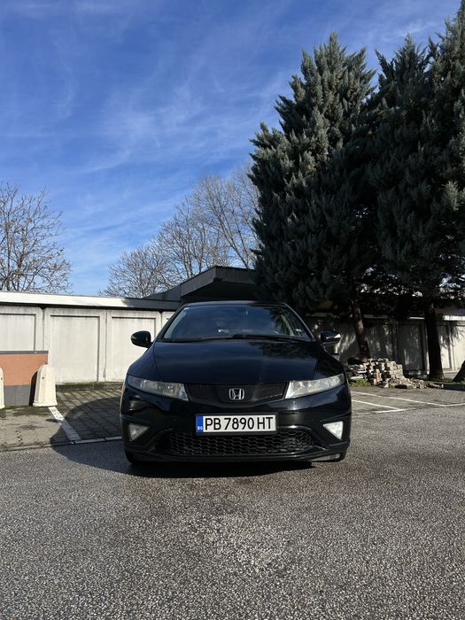 Honda Civic 8 gen