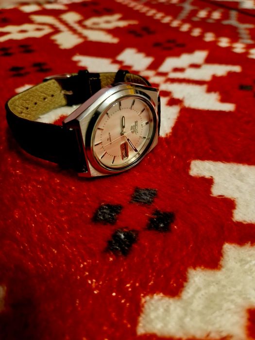 Seiko 5 automatic 17 rubine , 38mm