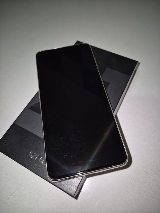 Samsung S 21 Utilizat, stare bună!  128gb