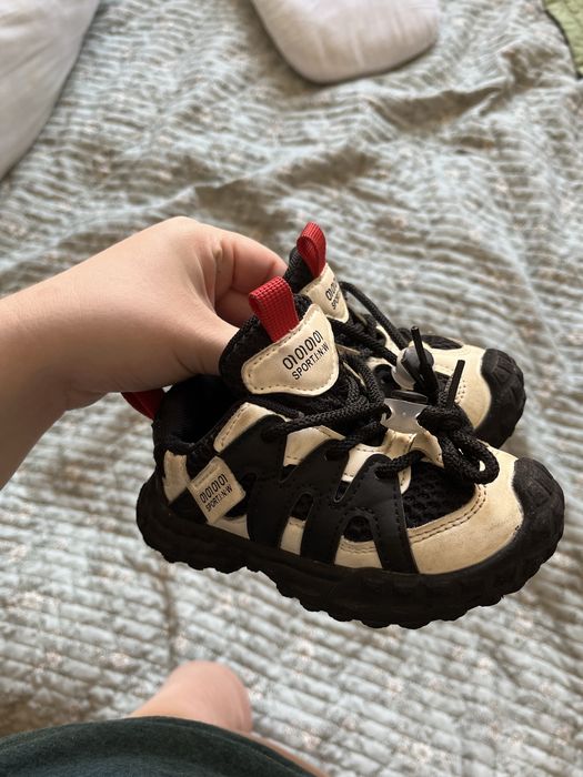 Кроссовки 25 размер