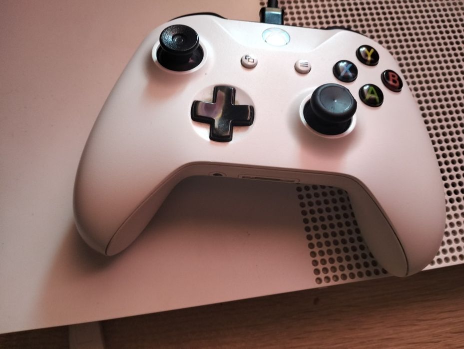 Vind Xbox one s stare bună
