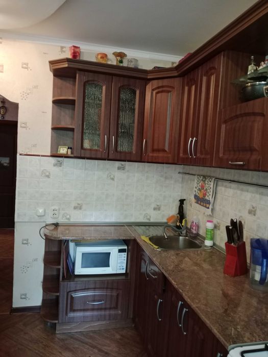 Продам 3 комнатную квартиру