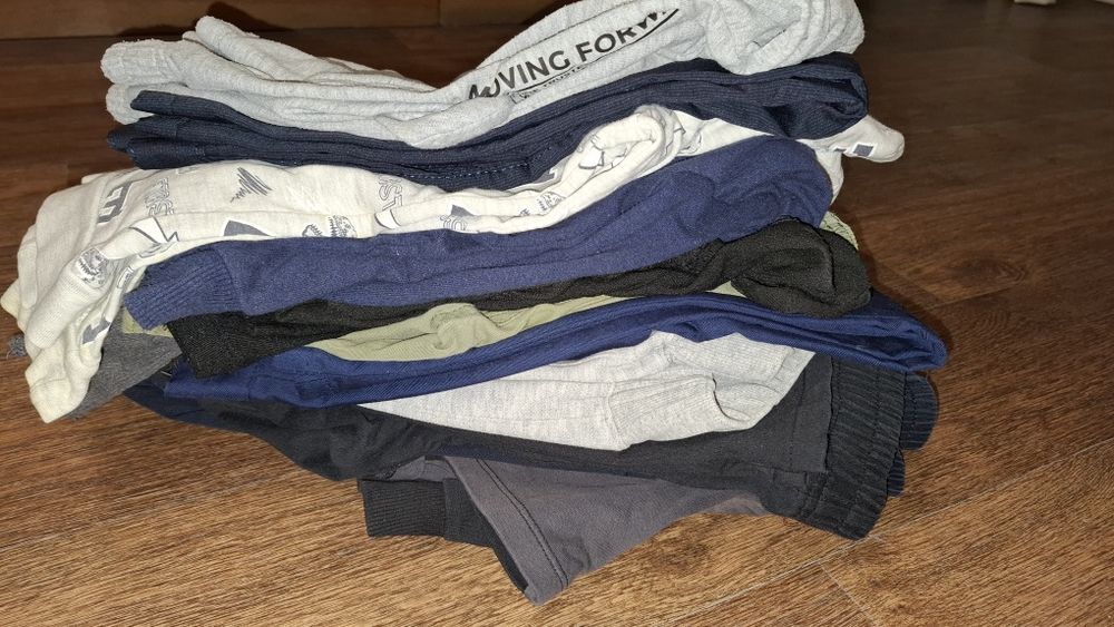 Вещи на  мальчика 6-8 лет