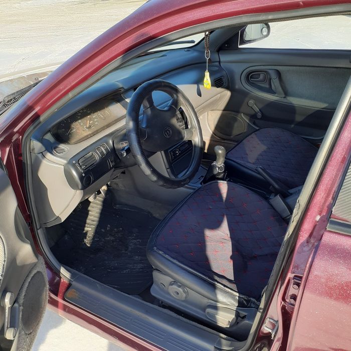 Продам машину мазда кронос