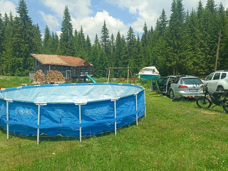 Продавам басейн Bestway Steel Pro MAX Ø549 × 122 см.