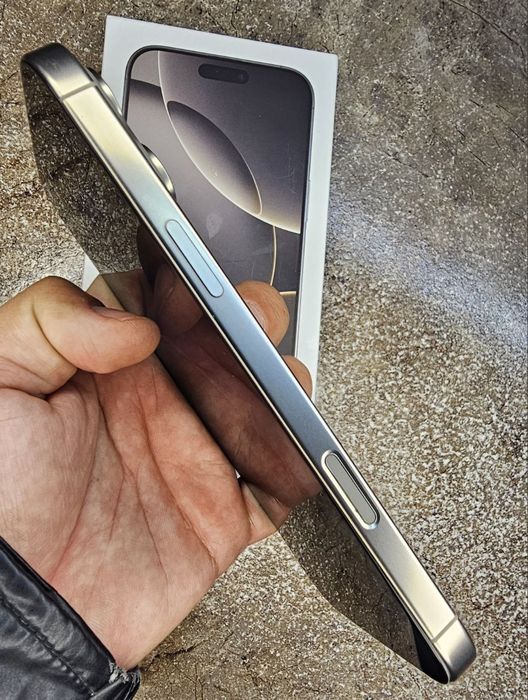 iPhone 16 Pro Max 256 gb