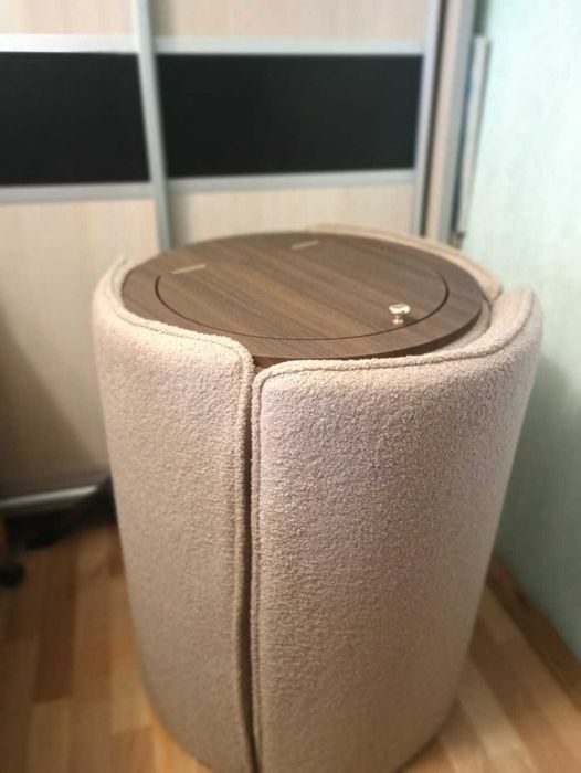 Косметический столик