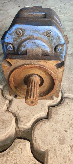 Запчасти для погрузчиков