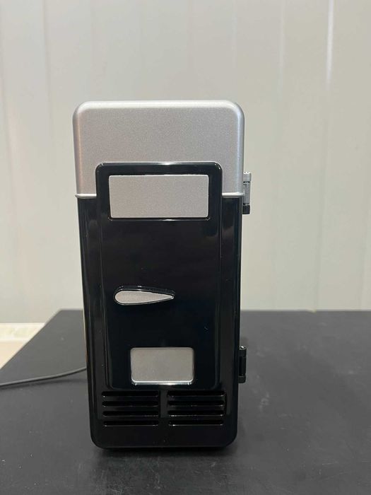 Мини охладител за кола, Хладилник,Къмпинг,Риболов USB кутия за напитки