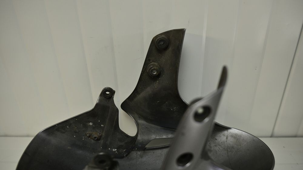 Honda CBR1000RR 2004 - 2007 Aparatoare noroi fata aripa roata