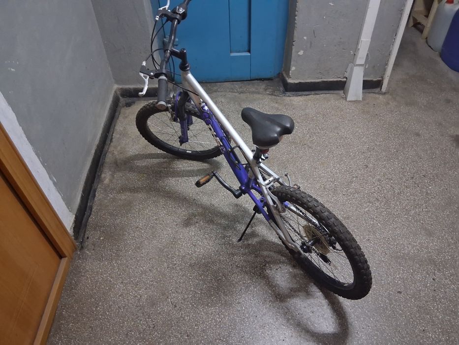 Vând bicicleta Dhs