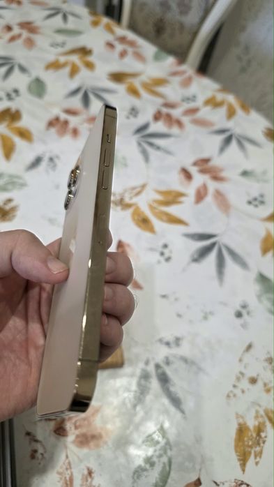 Продам Айфон 12 pro max 256gb
