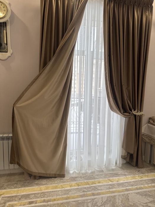 Продам шторы в отличном состоянии