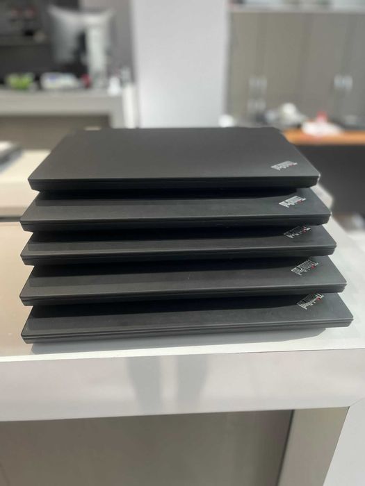 Lenovo ThinkPad P15 Gen1  i7-10750H-32gb-512gb ssd-T1000-4K(3840x2160)