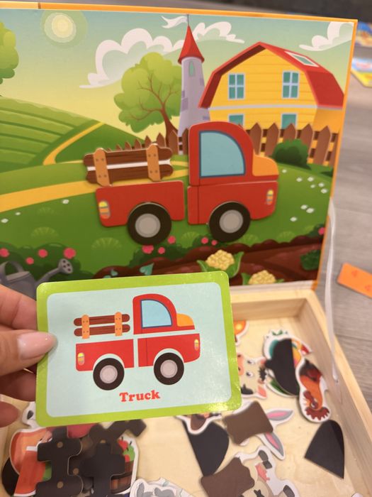 Puzzle magnetic pentru copii Farmhouse, nou
