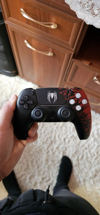 Sony playstation 5 лимитированная версия.