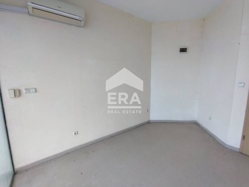 Ексклузивен търговски обект - магазин на първа линия на плаж Кабакум