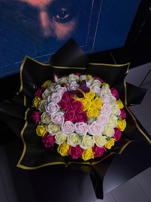 Aranjamente si buchete flori sapun