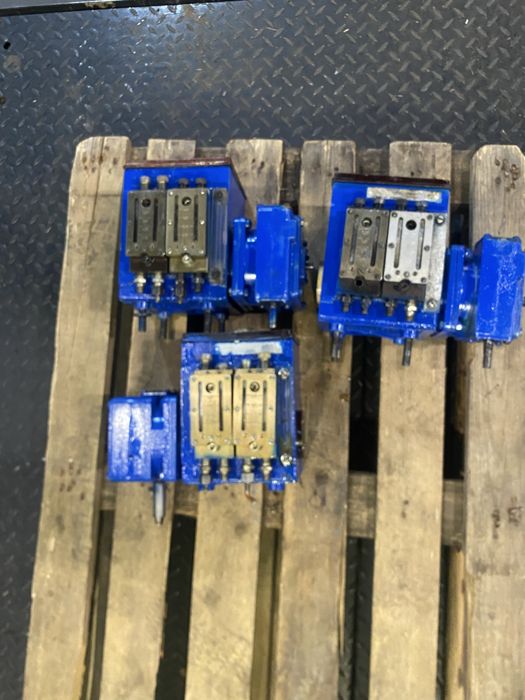 Запчасти  клапана пик лубрикаторы