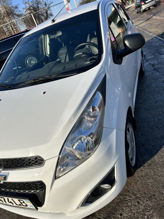 bir qôl moshina Tozza Спарк один руки