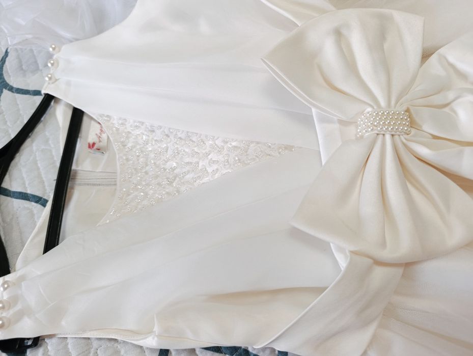 Продаётся платье.