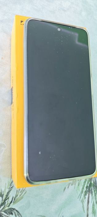 Продава се Realmi 14x 5G