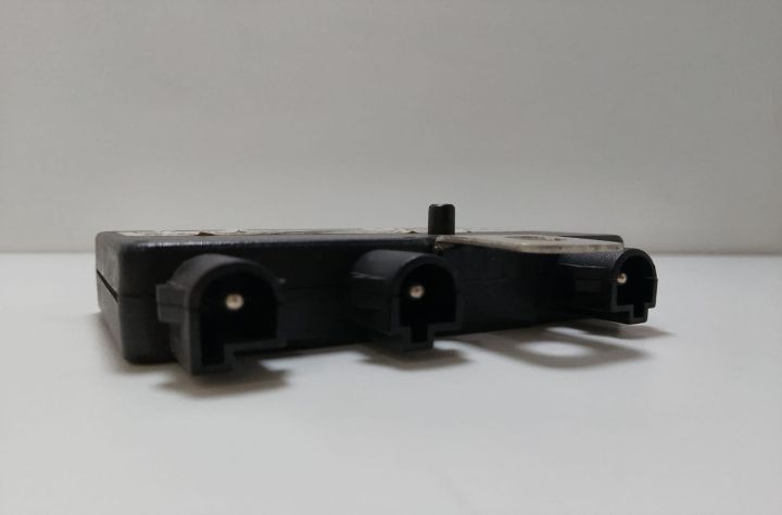 Modul  Amplificator Antena  65248380944 BMW Seria 3 E46 (facelift) se