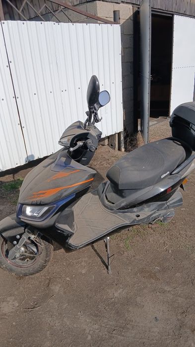 скутер/м м8 2024