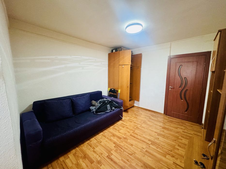 Garsoniera de Inchiriat Gara  Nicolina 10 minute de Palas Mall