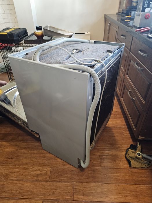 Съдомиялна машина френска Brandt 60 см