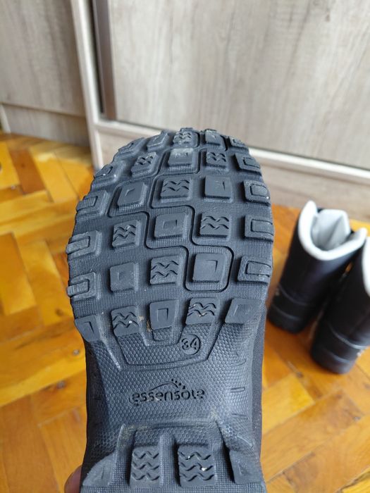 Ботуши Quechua 33н и34н.