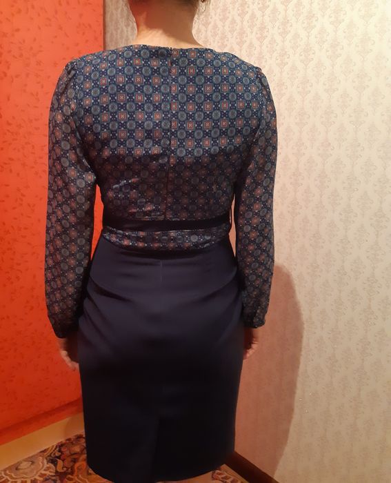 Женское платье размер 46