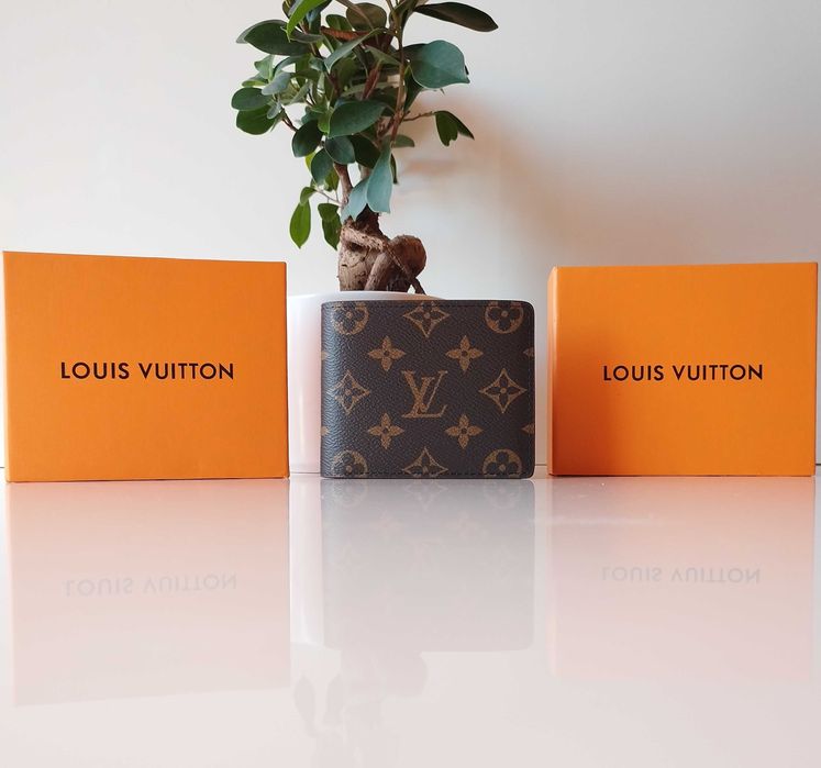 Louis Vuitton кафяви и черни портфейли