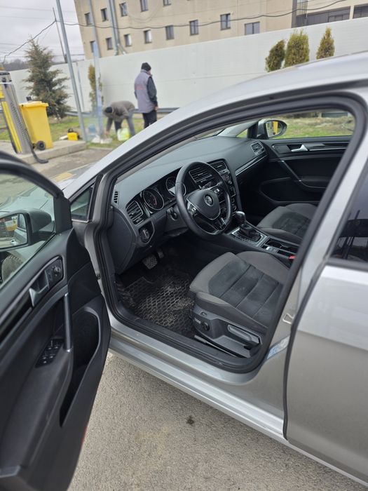 Golf 7.5 fabricatie 2019 benzina 1.5 DSG cutie automata 132000 km