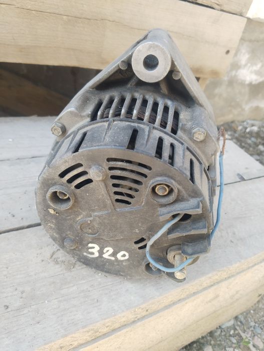 генератор автомобиль мерседес с класс