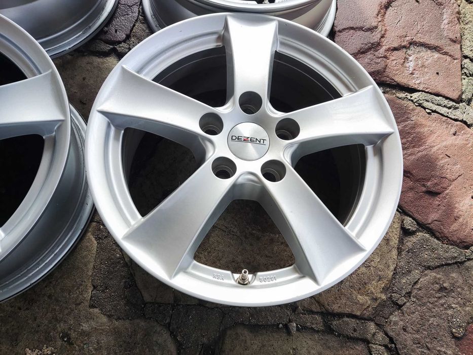 5x114,3 Dezent  16 цола 5х114,3 Hyundai Kia Mazda Honda Renault Nissan
